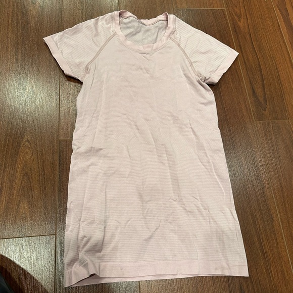 Lululemon Light Pink T-Shirt Dress - Picture 1 of 4